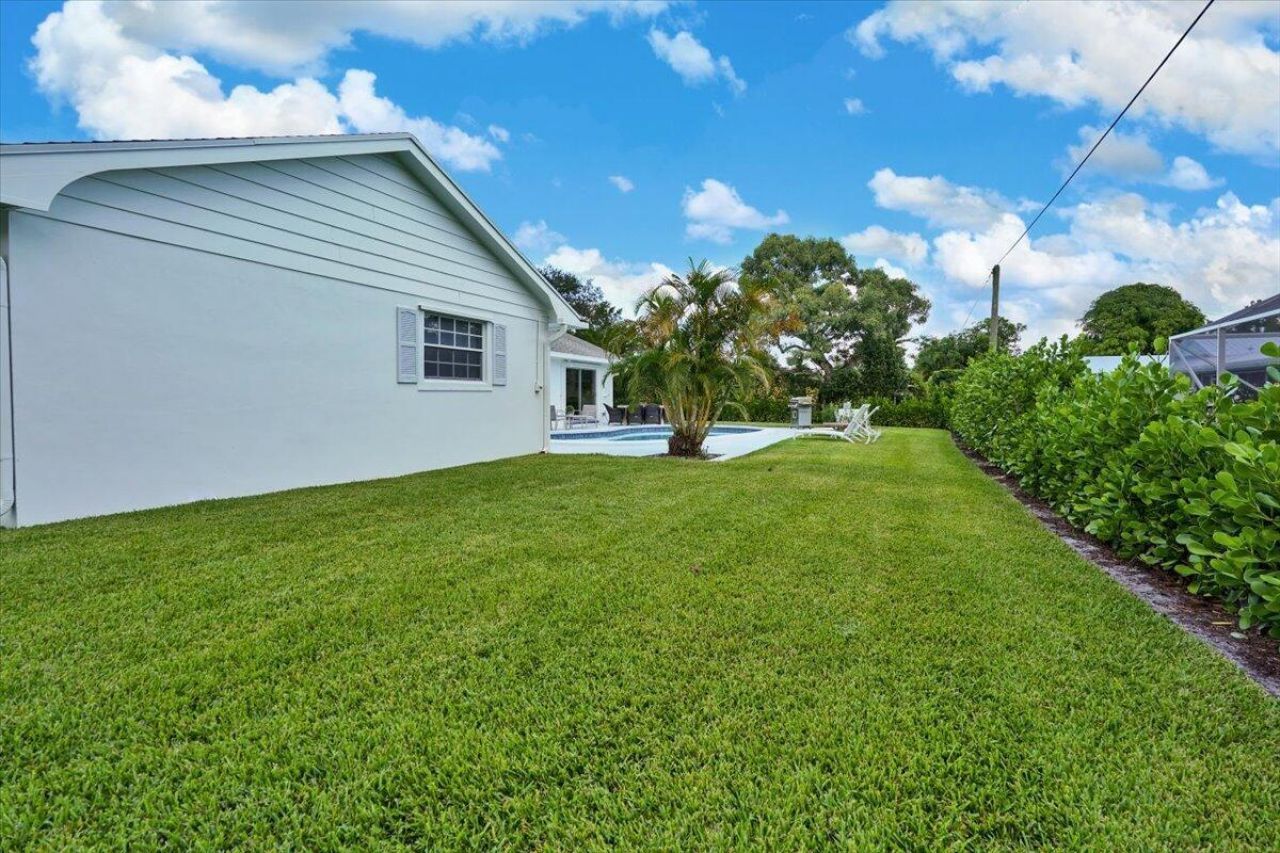 76 W Fairview W W, Tequesta, FL 33469 Photo
