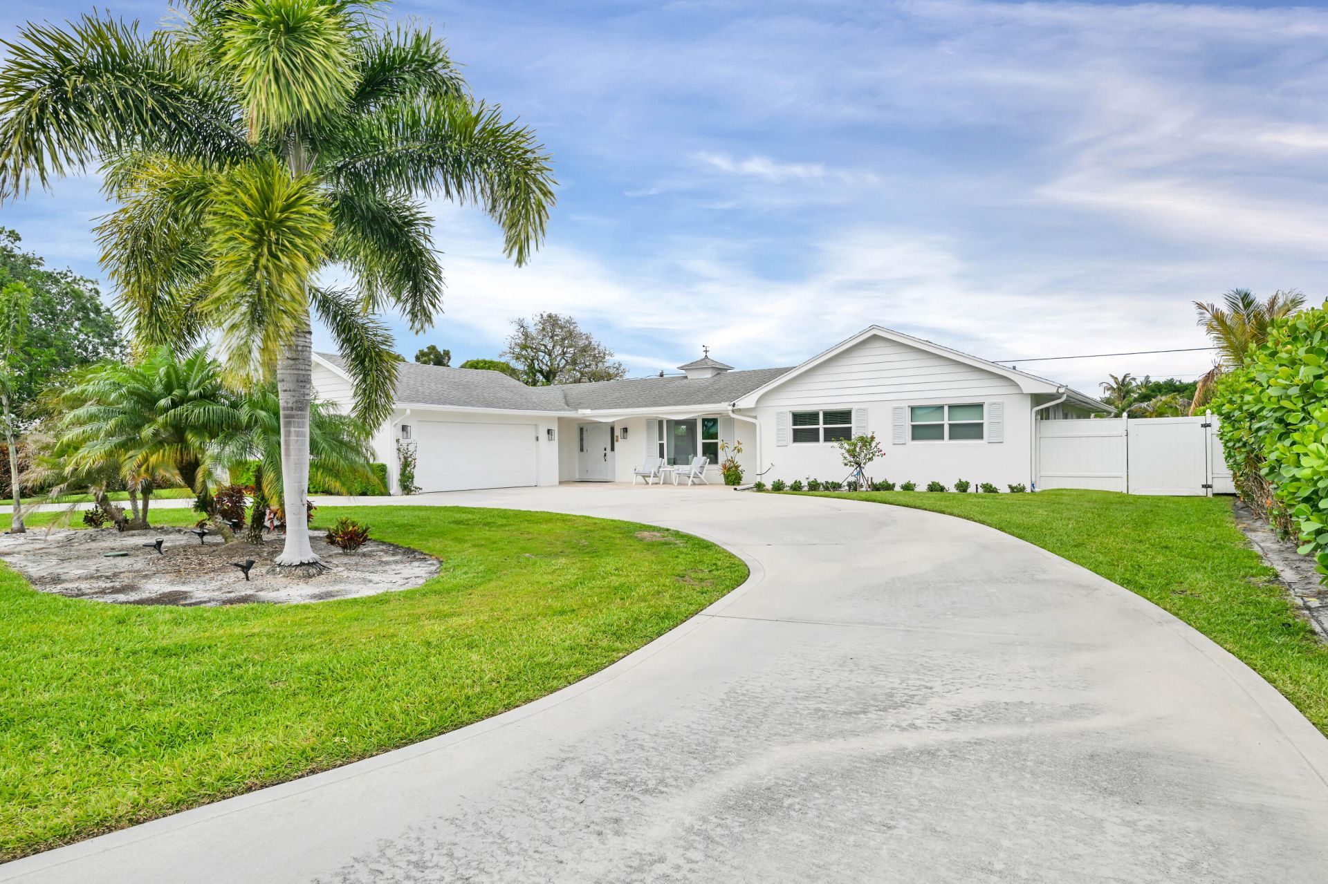 76 W Fairview W W, Tequesta, FL 33469 Photo