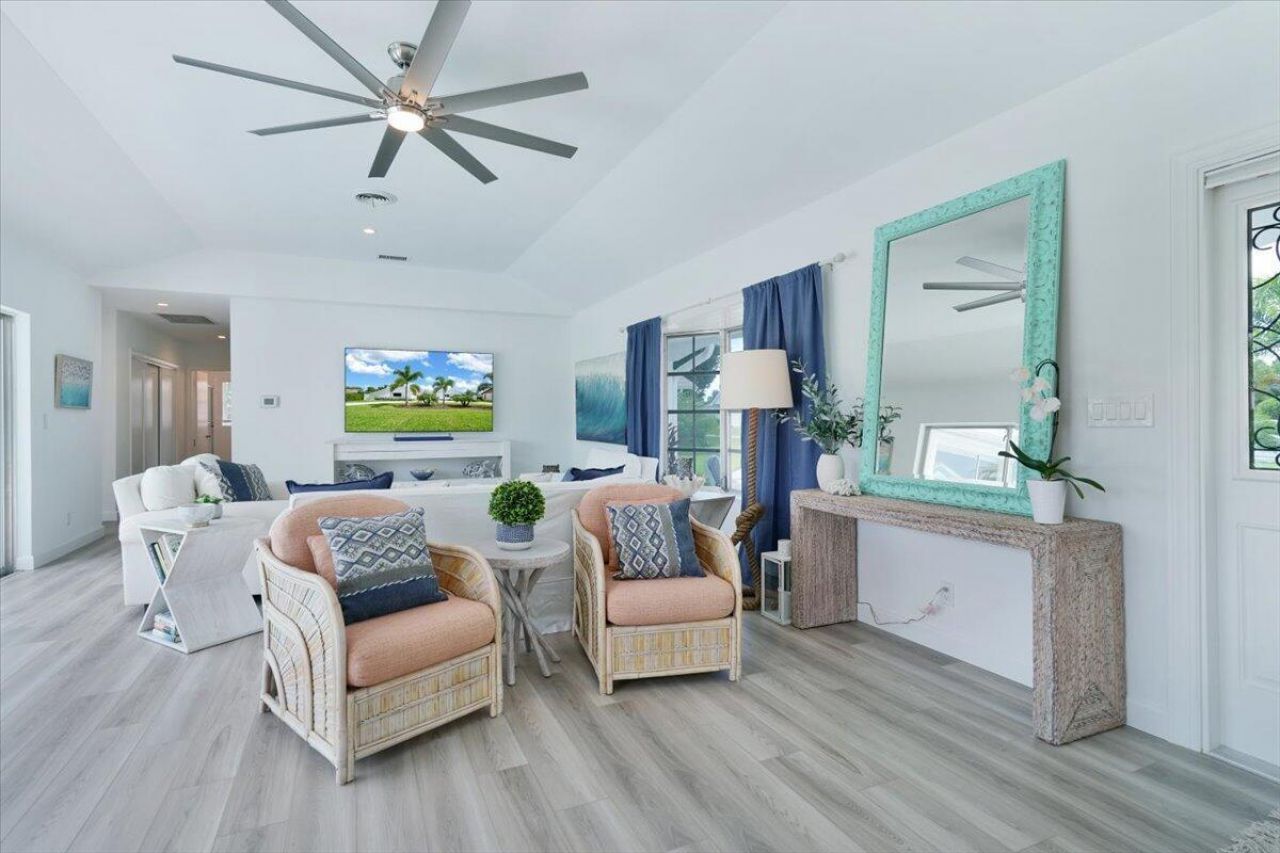 76 W Fairview W W, Tequesta, FL 33469 Photo