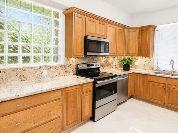6936 SW 39th Street, Unit Apt 201d, Davie, FL 33314