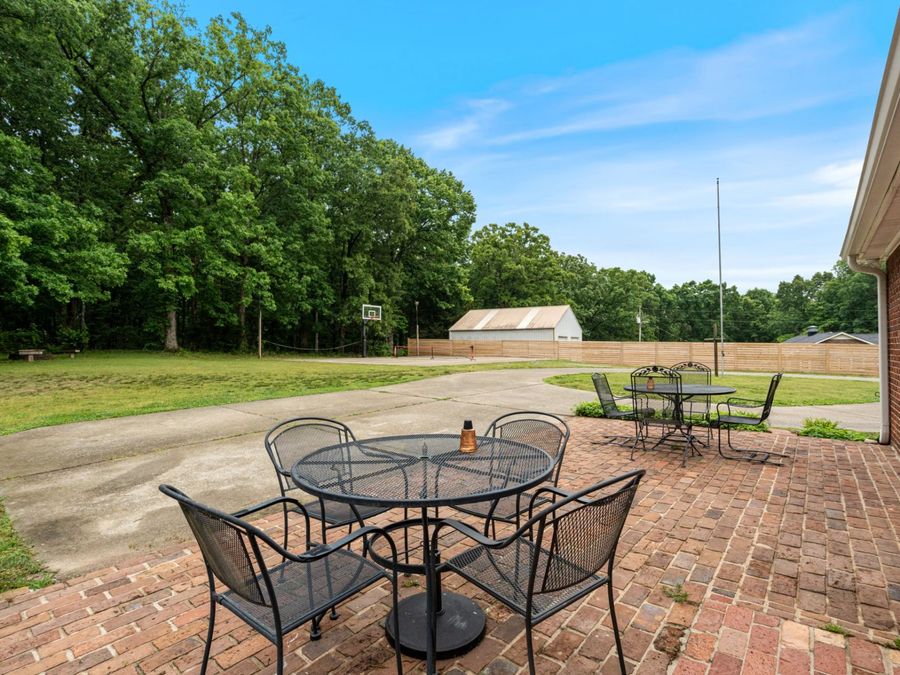 Property Image 60