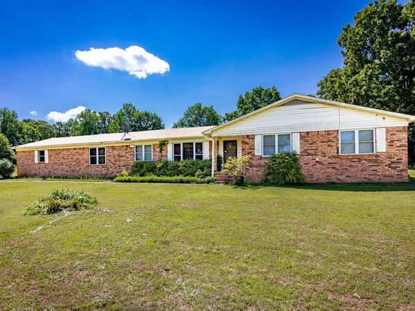 479 Foster Chapel Rd, Searcy, AR 72143