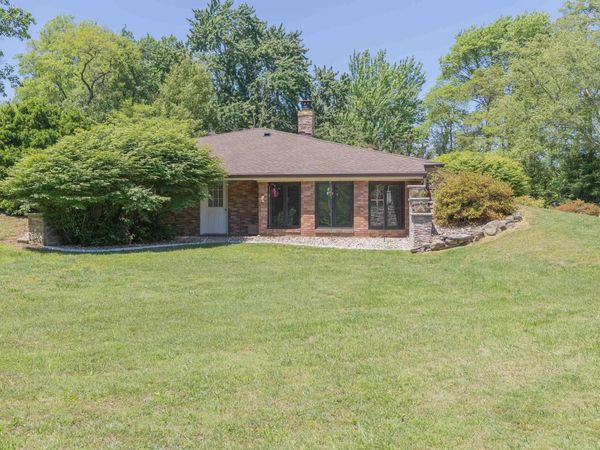 12711 Gore Road, Lynnville, IN 47619