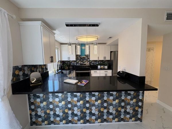 11935 Royal Rd, Unit B, El Cajon, CA 92021