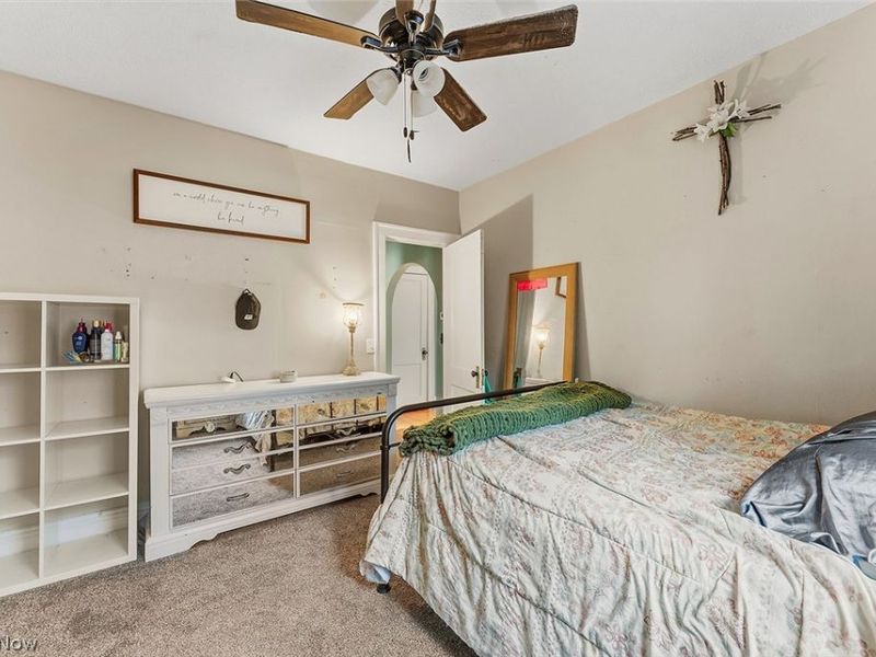 4289 W 229th Street , Fairview Park, OH 44126 Photo 7