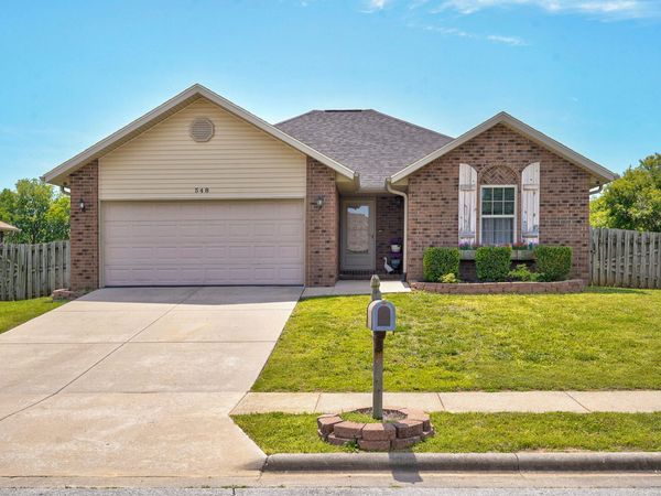 548 E Whitethorn Drive , Republic, MO 65738