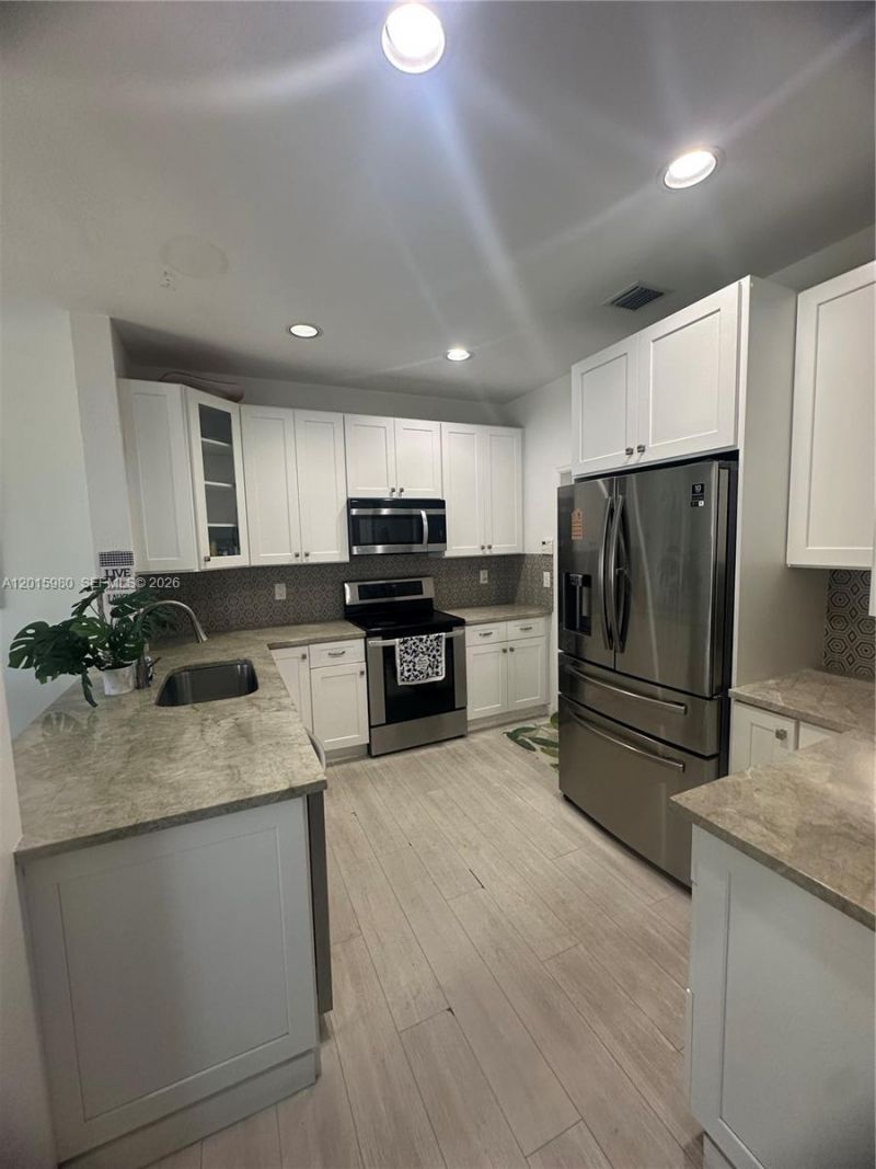 5402 Pointe Villa Dr , Unit B, Lighthouse Point, FL 33064 Photo