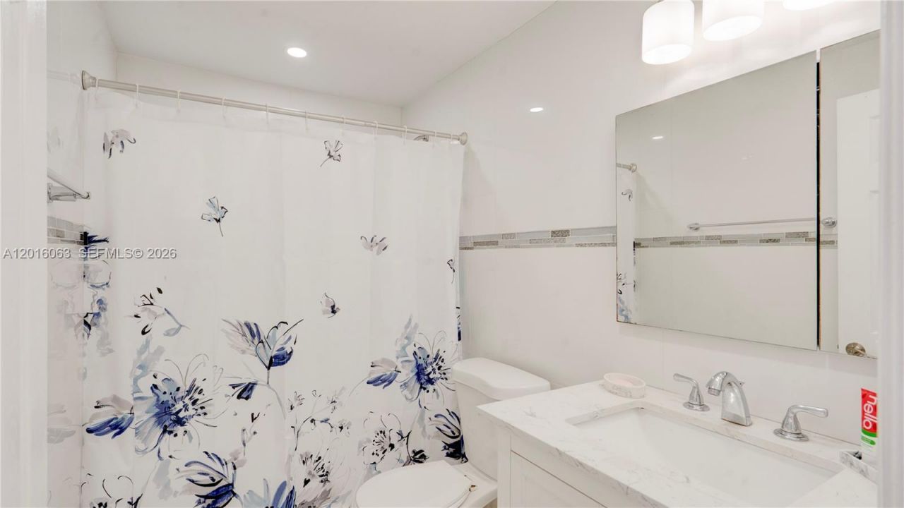 6450 SW 39th Ter , Miami, FL 33155 Photo