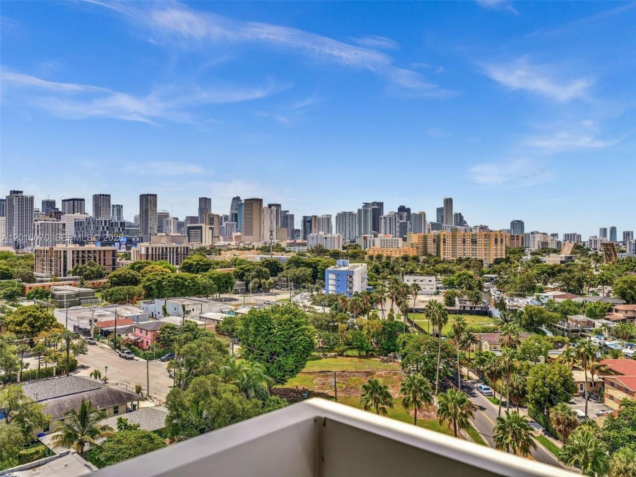 816 NW 11th St, Unit 1208, Miami, FL 33136 Photo