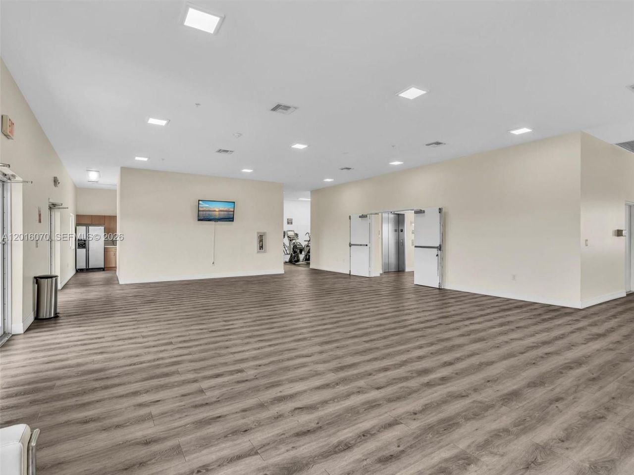 816 NW 11th St, Unit 1208, Miami, FL 33136 Photo