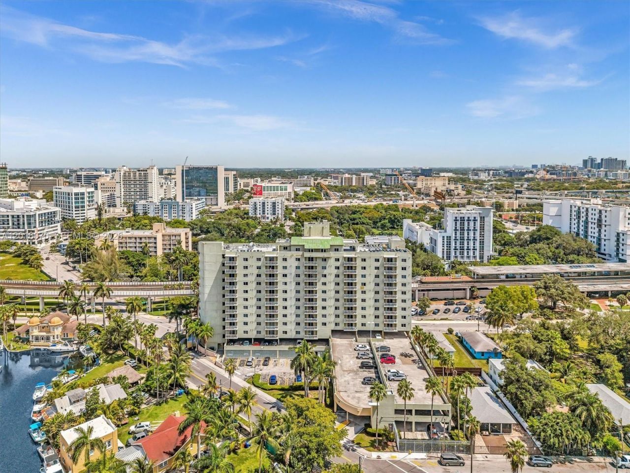 816 NW 11th St, Unit 1208, Miami, FL 33136 Photo