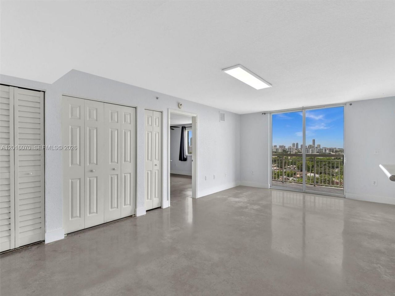 816 NW 11th St, Unit 1208, Miami, FL 33136 Photo