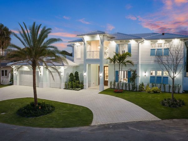1041 Bimini Lane, West Palm Beach, FL 33404