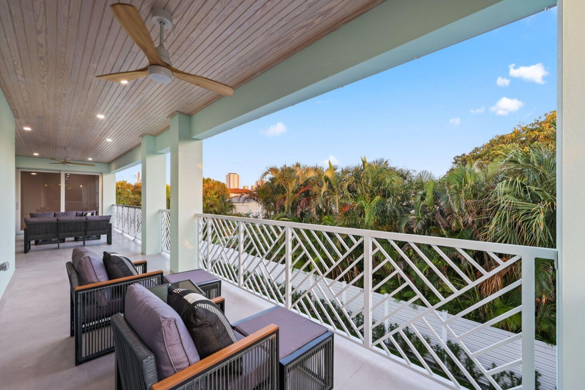 1041 Bimini Lane, West Palm Beach, FL 33404 Photo