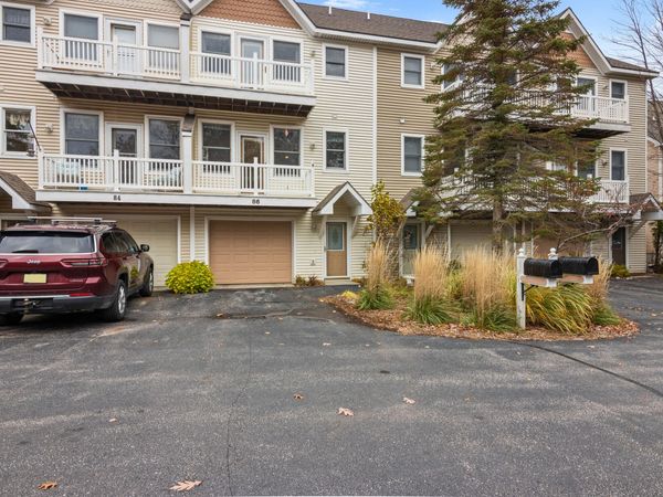 86 Spinnaker Drive, Manistee, MI 49660