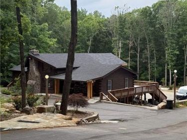 2426 E Maddox Road , Buford, GA 30519