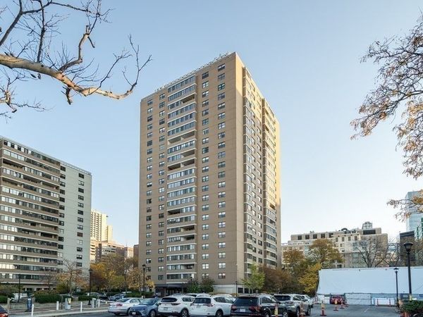 8 Whittier Place, Unit 23B, Boston, MA 02114