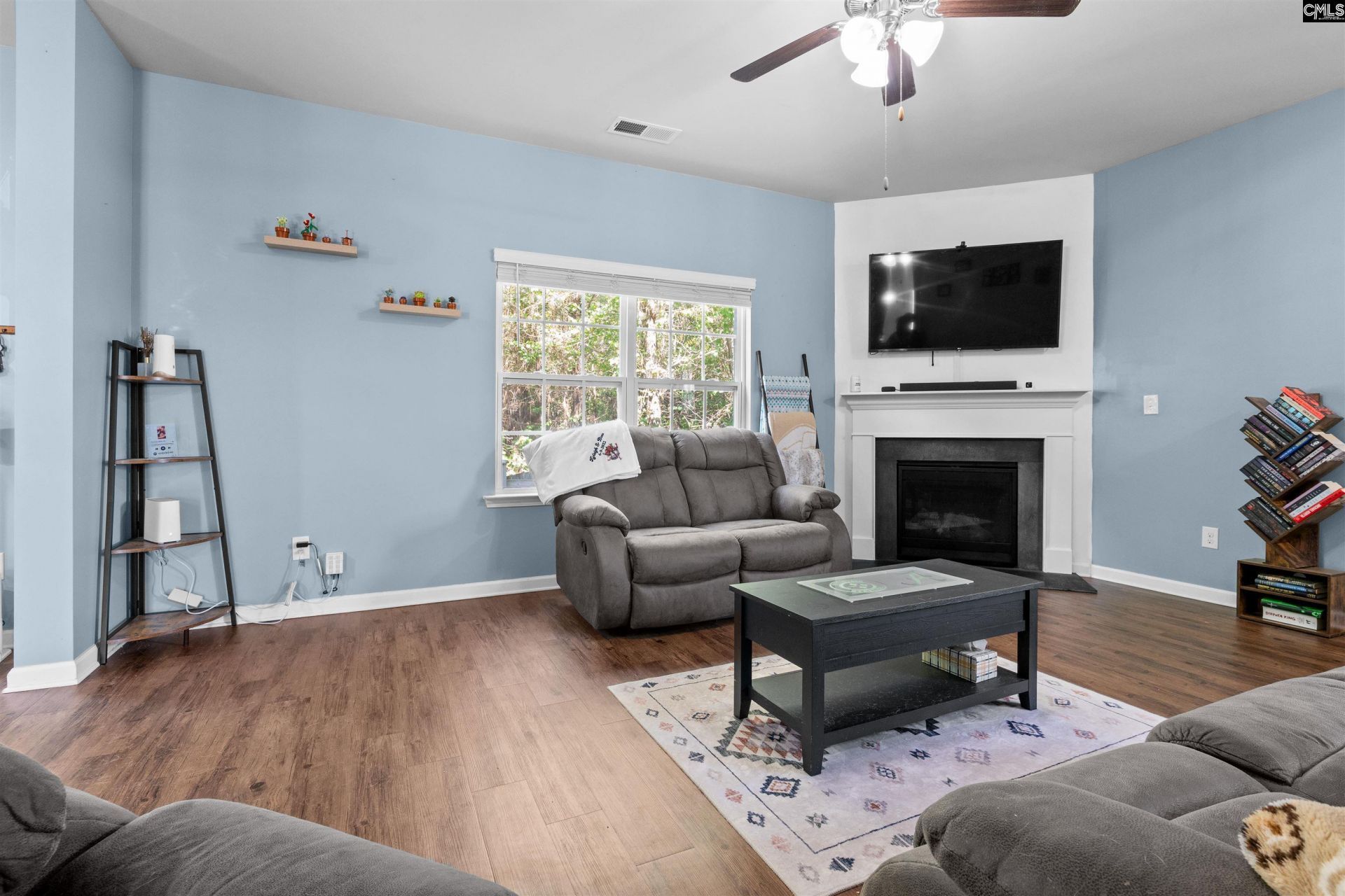 1115 Campbell Ridge Drive  Photo 9