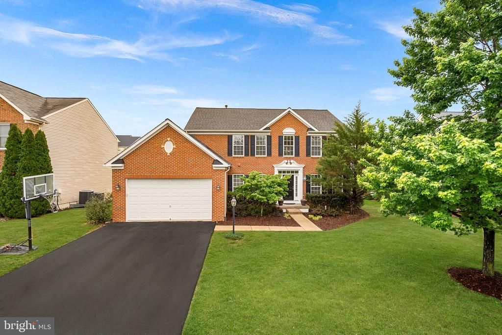 25562 Mindful Court, Aldie, VA 20105 Main Photo