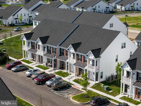 22 IVY LANE , Unit 85, LEVITTOWN, PA 19055