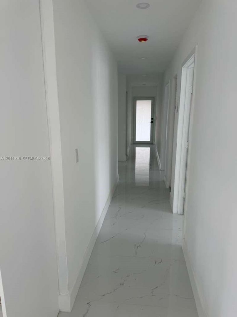 3536 NW 14th Ter , Miami, FL 33125 Photo