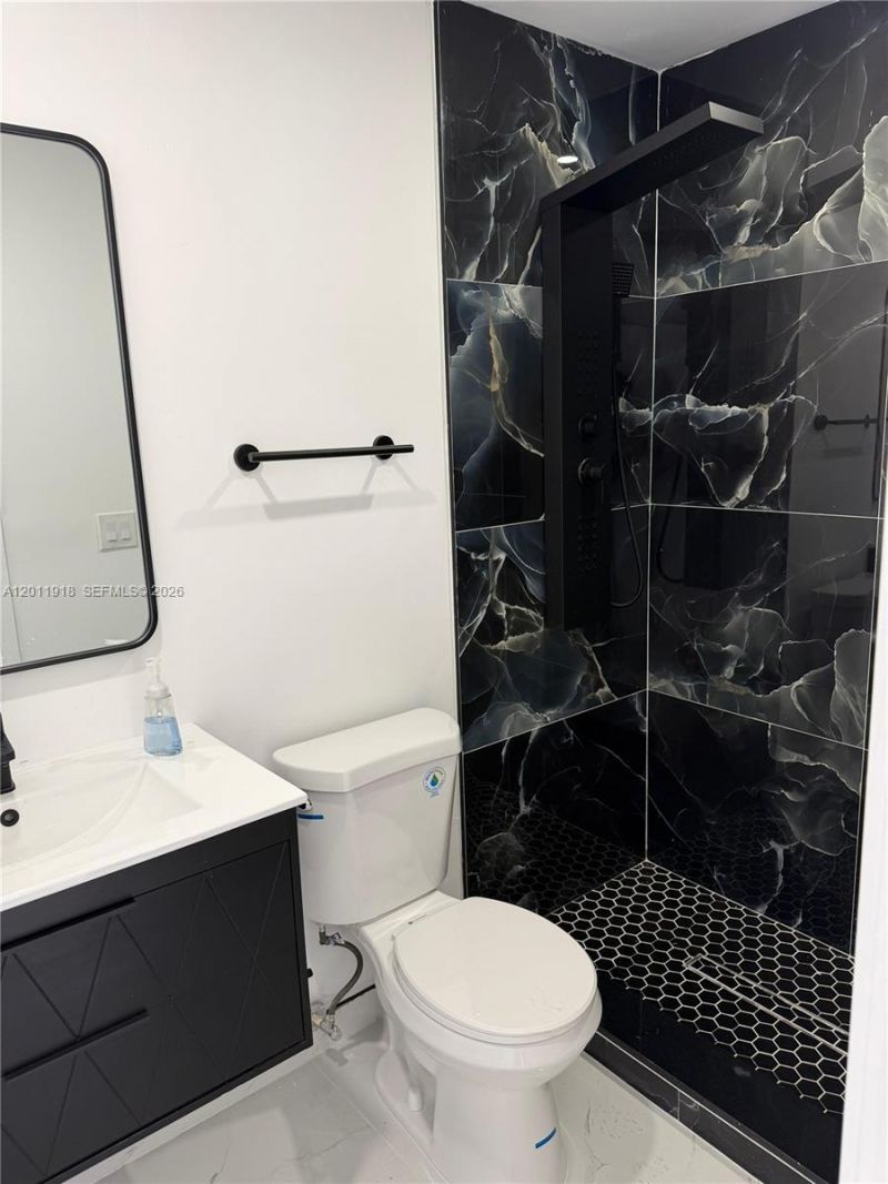 3536 NW 14th Ter , Miami, FL 33125 Photo