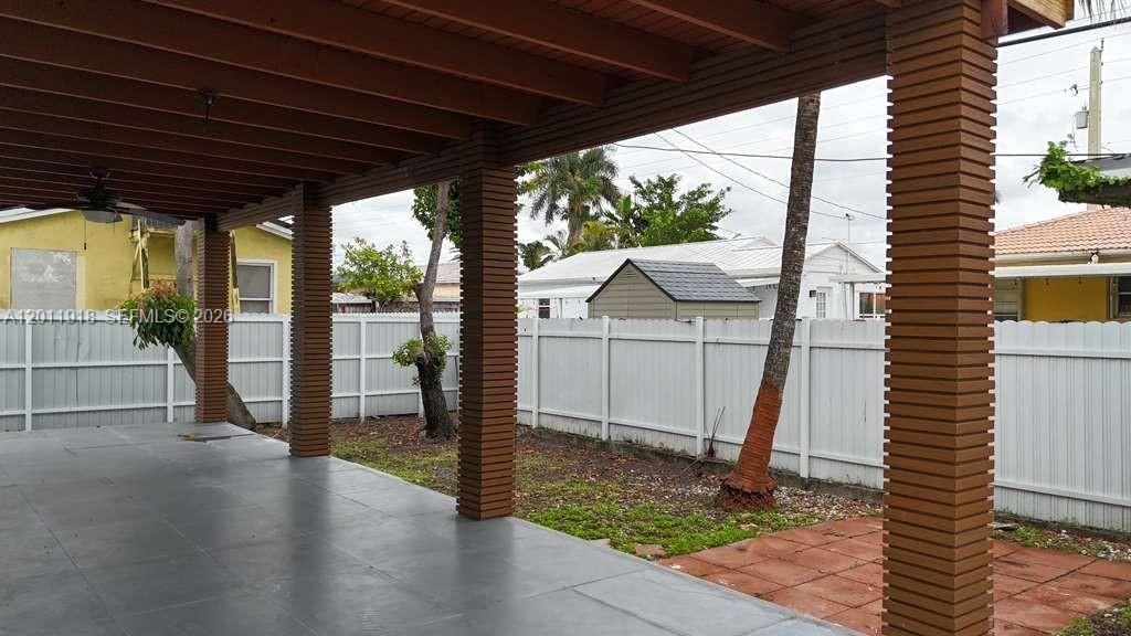 3536 NW 14th Ter , Miami, FL 33125 Photo