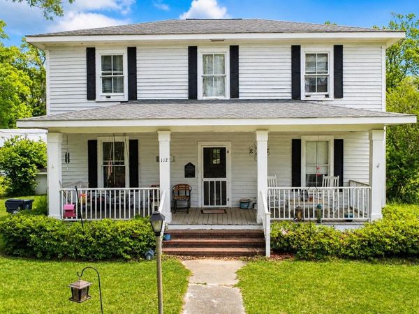 112 N College Street, Atkinson, NC 28421