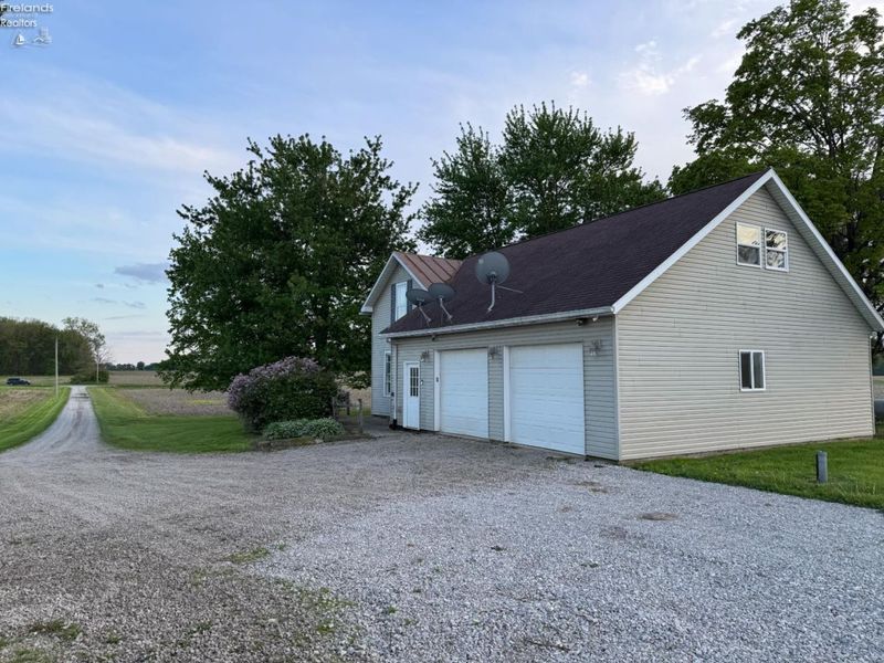 4850 Bullhead Road, Willard, OH 44890 Photo 3