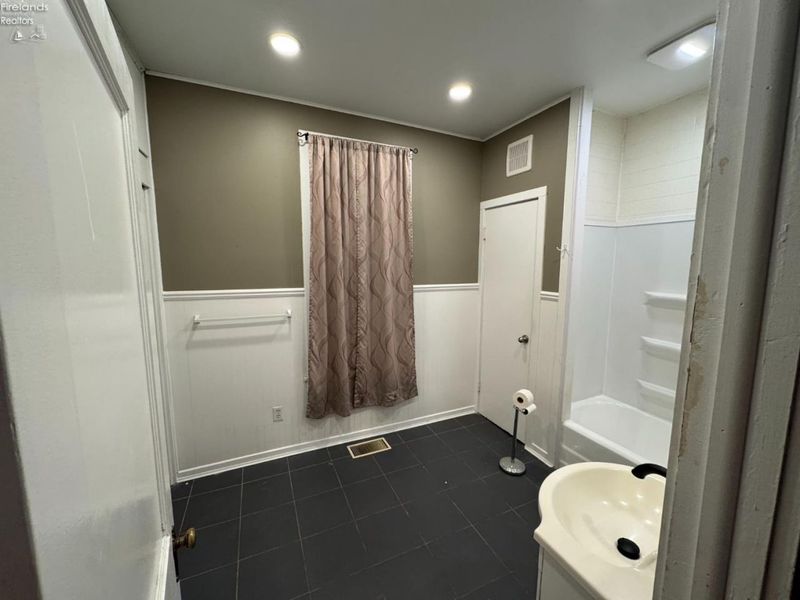 4850 Bullhead Road, Willard, OH 44890 Photo 6