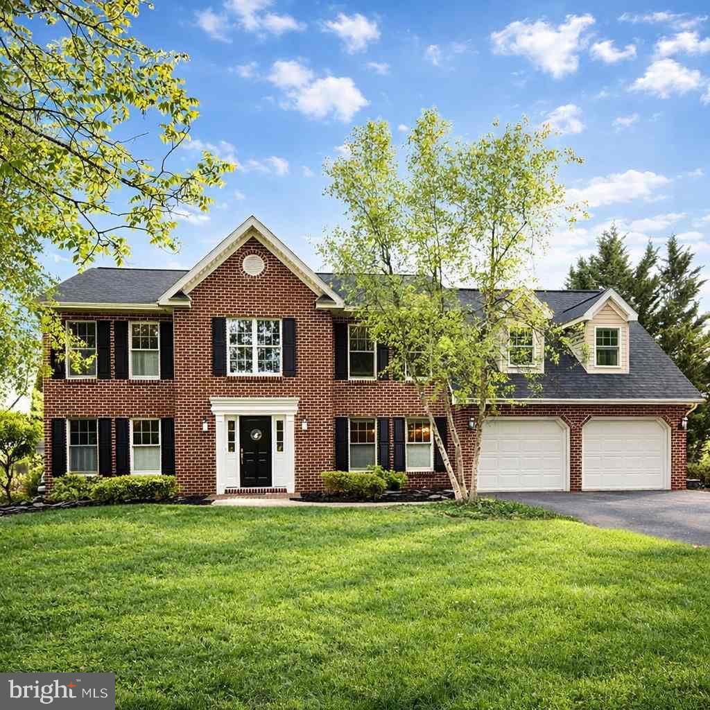 2635 Castlegreen Drive , Greencastle, PA 17225 Main Photo