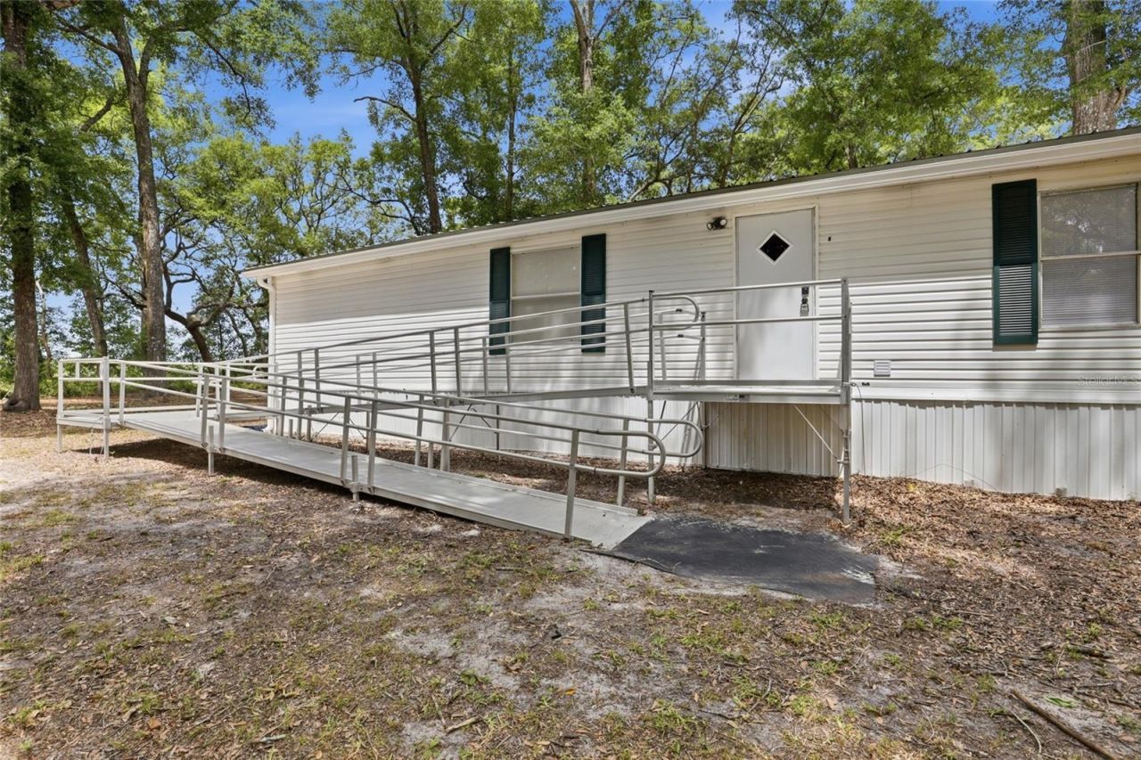 7651 NW 153rd Lane , Chiefland, FL 32626 Photo