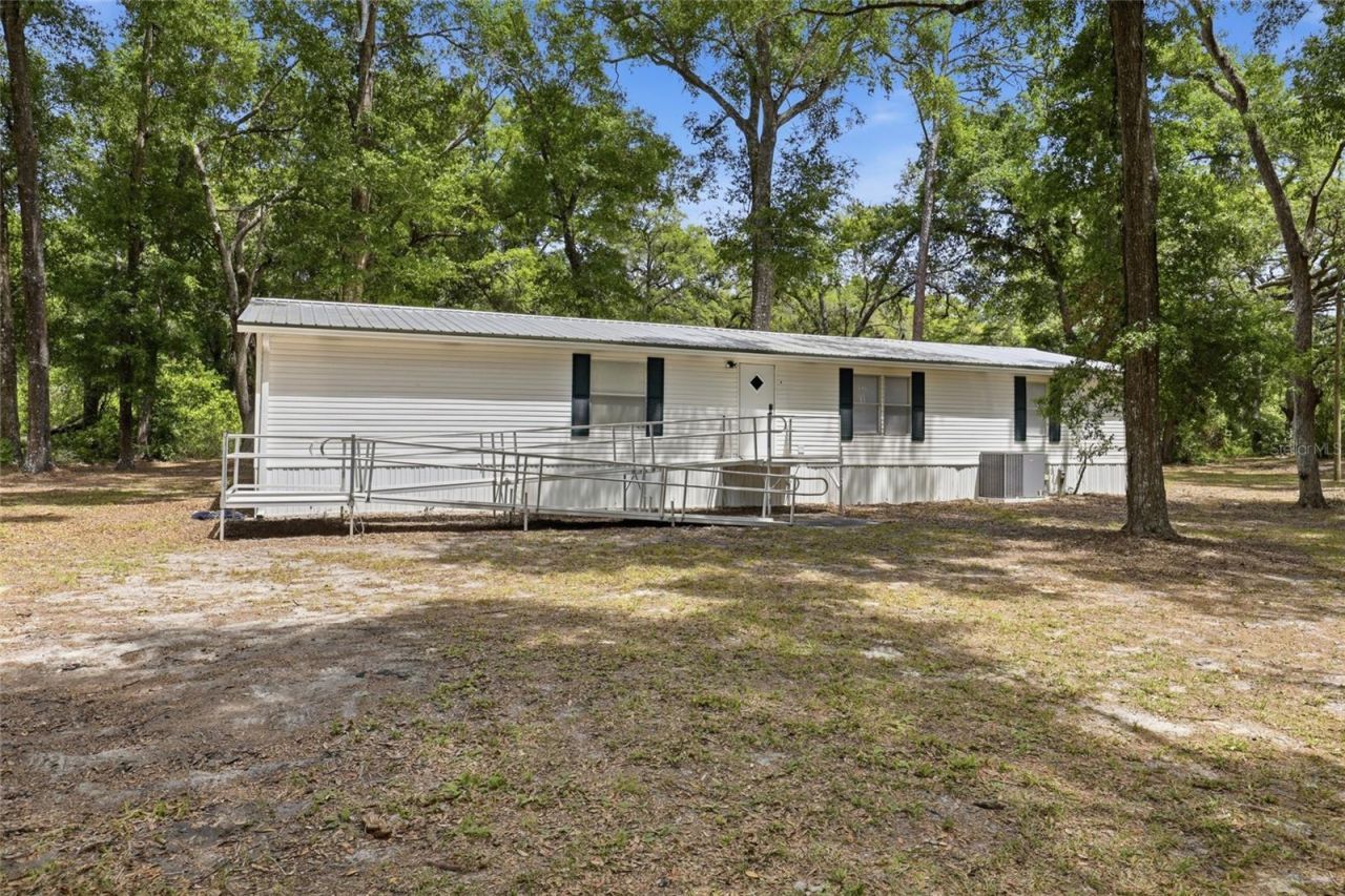 7651 NW 153rd Lane , Chiefland, FL 32626 Photo