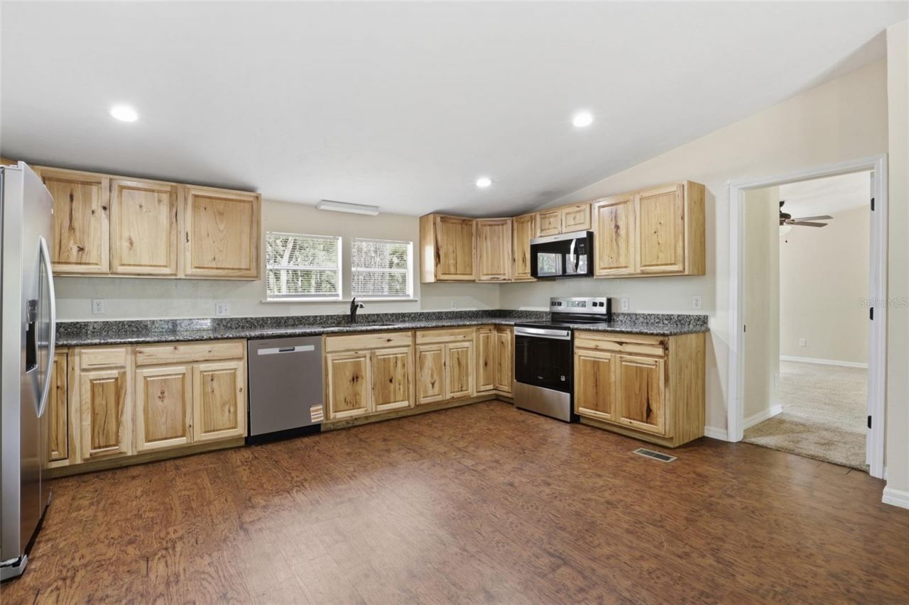 7651 NW 153rd Lane , Chiefland, FL 32626 Photo