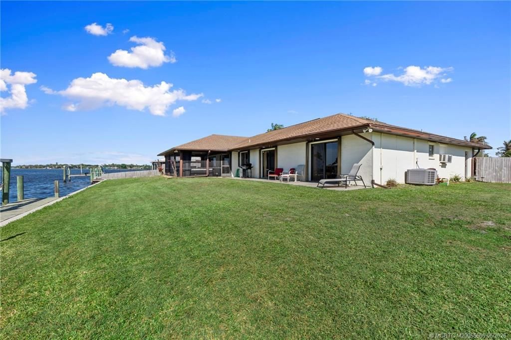 2086 SW Gull Harbor Lane, Palm City, FL 34990 Photo