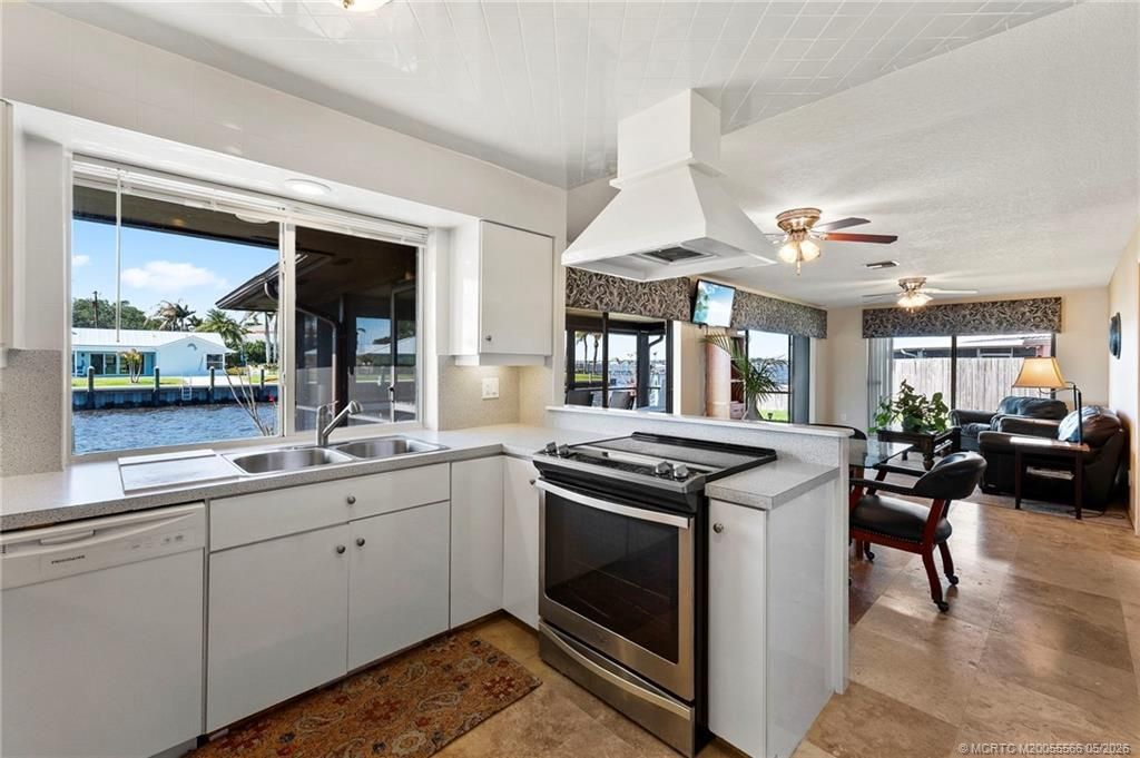 2086 SW Gull Harbor Lane, Palm City, FL 34990 Photo