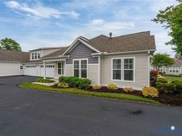 12130 Blossom Point Road , Chester, VA 23831
