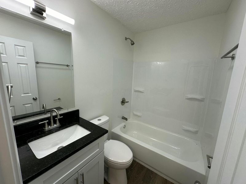3026 Baker Hill Road, Columbus, OH 43207 Photo 13
