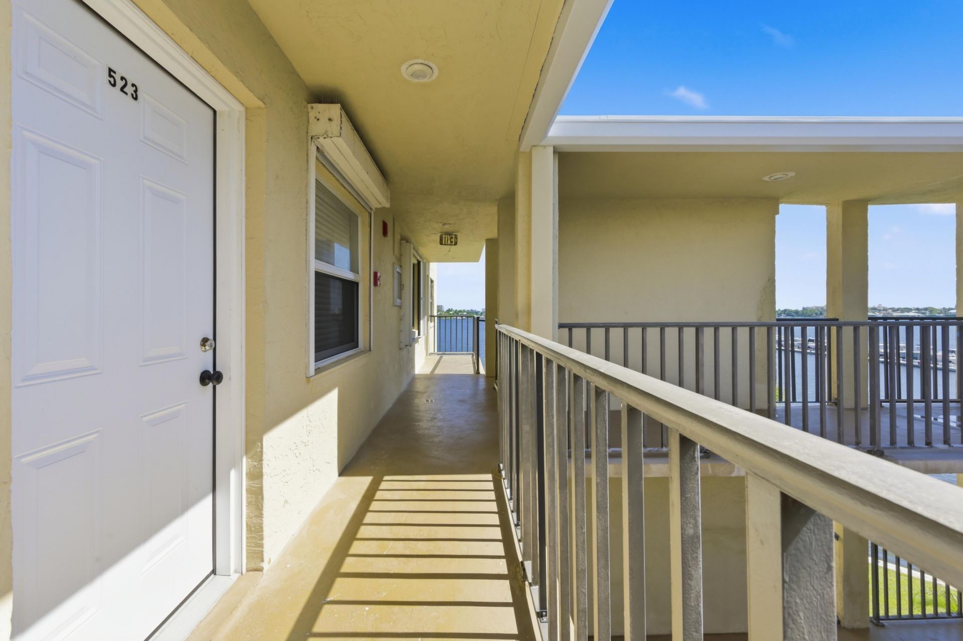 896 N Federal Highway, Unit 523, Lantana, FL 33462 Photo