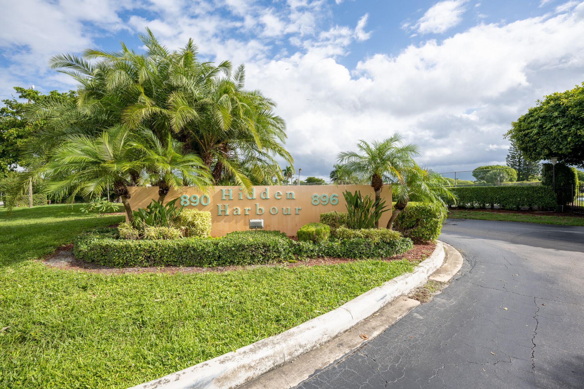 896 N Federal Highway, Unit 523, Lantana, FL 33462 Photo