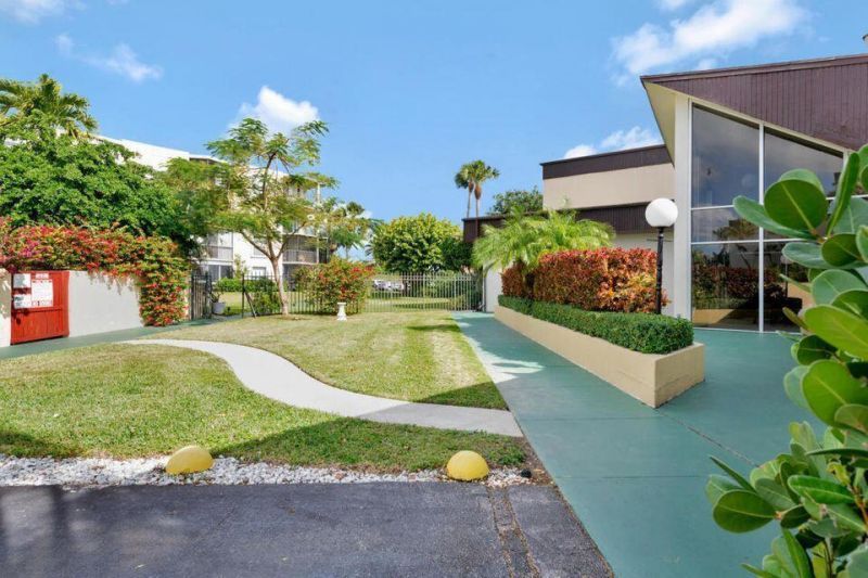 896 N Federal Highway, Unit 523, Lantana, FL 33462 Photo