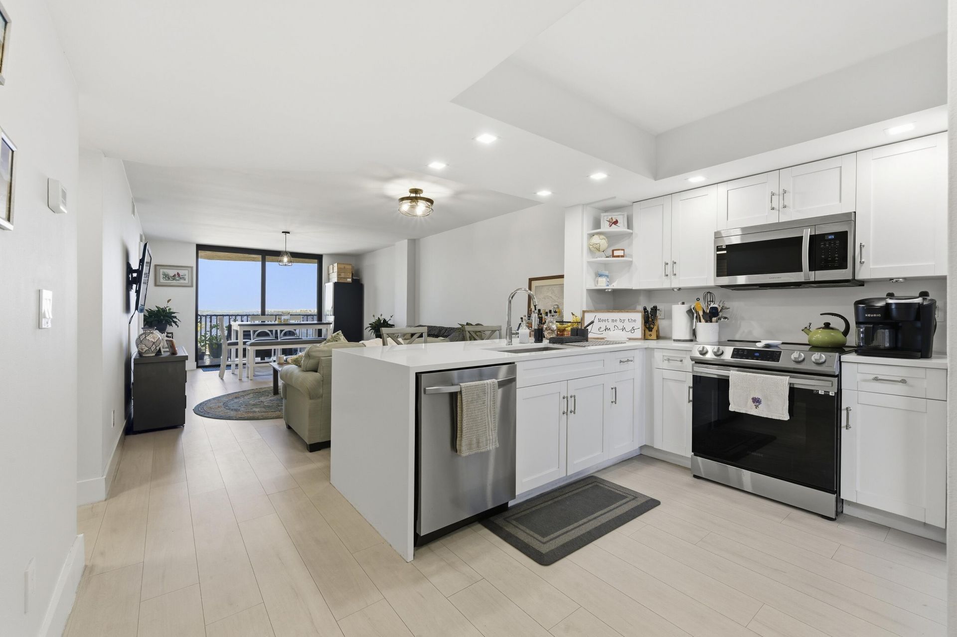 896 N Federal Highway, Unit 523, Lantana, FL 33462 Photo