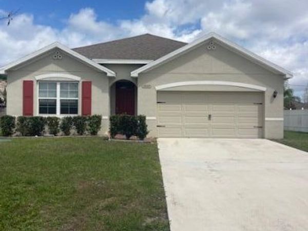 1537 SW Meridian Avenue, Port St. Lucie, FL 34953