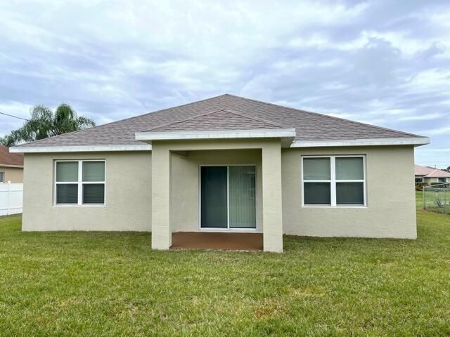 1537 SW Meridian Avenue, Port Saint Lucie, FL 34953 Photo