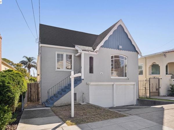 3039 Kansas St, Oakland, CA 94602