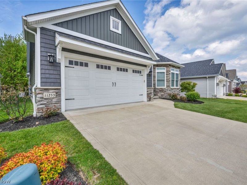 11253 Hygrove Drive, Painesville, OH 44077 Photo 3