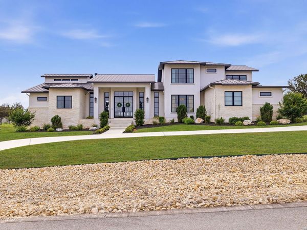 5817 CAMP CREEK DR, New Braunfels, TX 78132