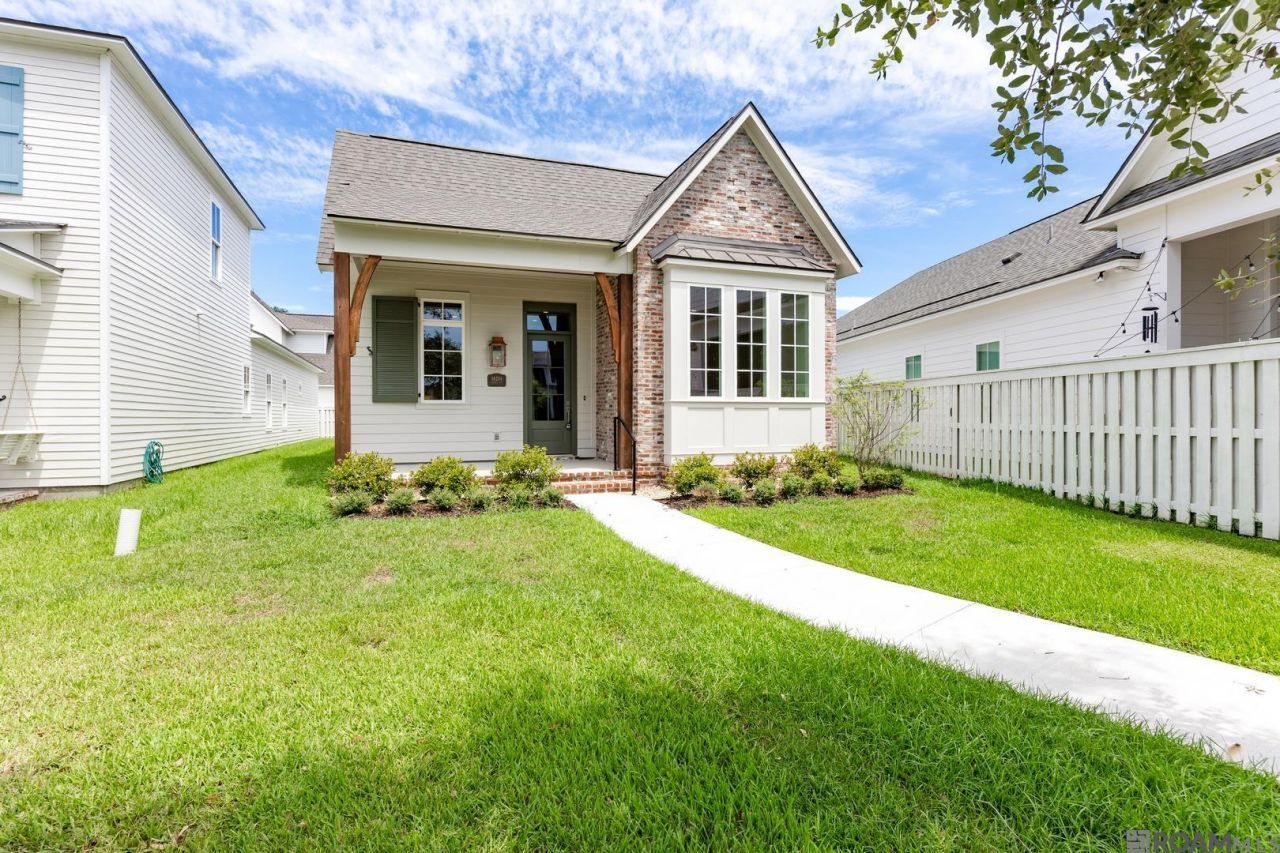 14204 Lovell Ct, Saint George, LA 70817 Main Photo