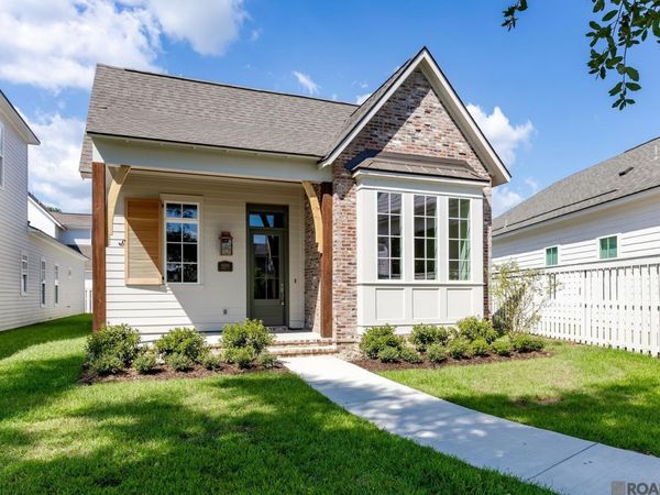 14204 Lovell Ct, Saint George, LA 70817