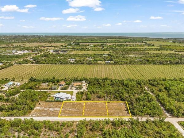 6310 Mannheim RD, BOKEELIA, FL 33922